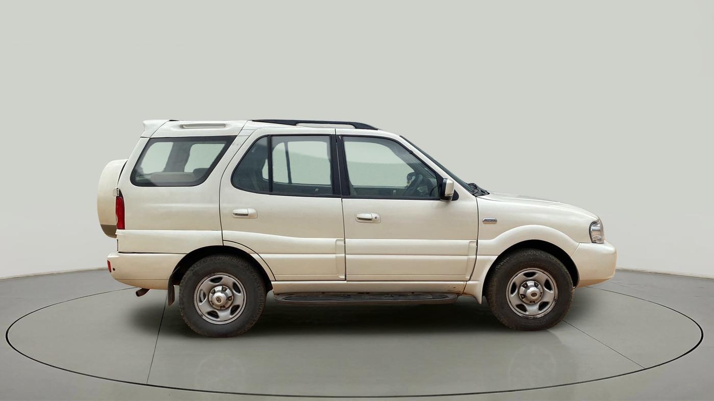 2011 Tata Safari 4X2 EX DICOR, Diesel, Manual, 1,49,768 km, Right Side View