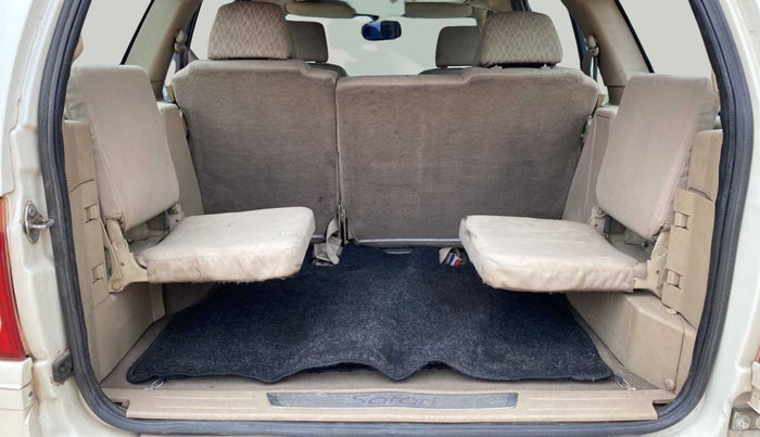 2011 Tata Safari 4X2 EX DICOR, Diesel, Manual, 1,49,768 km, Third Seat Row ( optional )