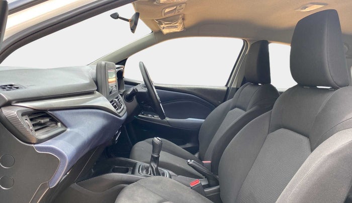 2022 Maruti Baleno DELTA PETROL 1.2, Petrol, Manual, 9,426 km, Right Side Front Door Cabin