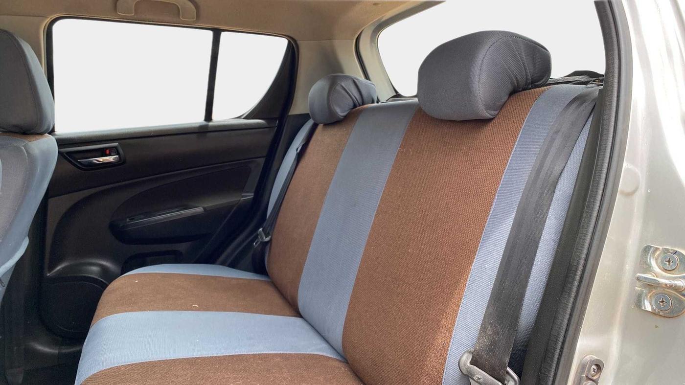 2014 Maruti Swift VXI, Petrol, Manual, 95,421 km, Right Side Rear Door Cabin