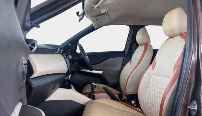 2023 Nissan MAGNITE XE, Petrol, Manual, 8,452 km, Right Side Front Door Cabin