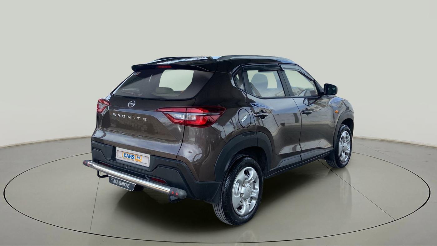 2023 Nissan MAGNITE XE, Petrol, Manual, 8,452 km, Right Back Diagonal