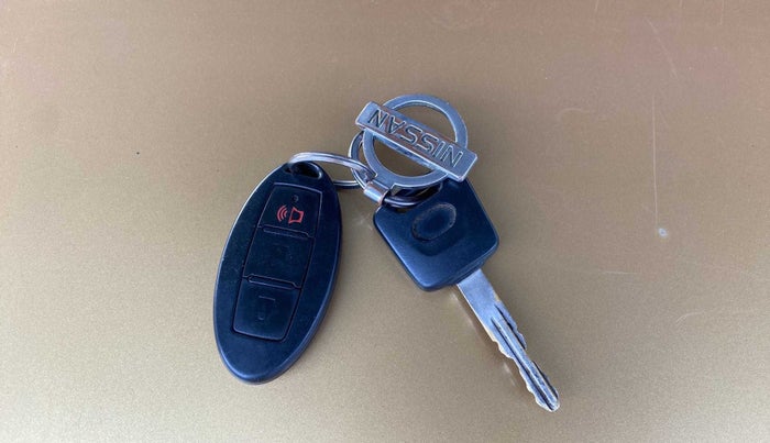 2016 Datsun Go Plus T, Petrol, Manual, 54,908 km, Key Close Up