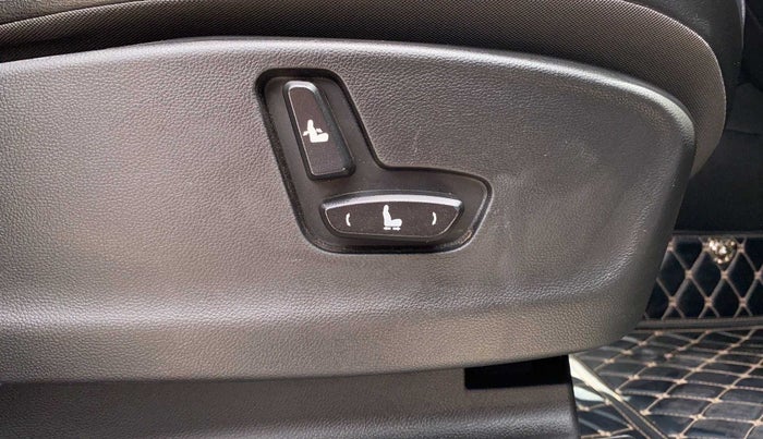 2020 MG HECTOR SHARP 1.5 DCT PETROL, Petrol, Automatic, 53,210 km, Driver Side Adjustment Panel