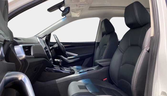 2020 MG HECTOR SHARP 1.5 DCT PETROL, Petrol, Automatic, 53,210 km, Right Side Front Door Cabin