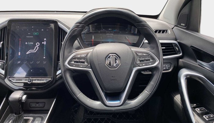 2020 MG HECTOR SHARP 1.5 DCT PETROL, Petrol, Automatic, 53,210 km, Steering Wheel Close Up