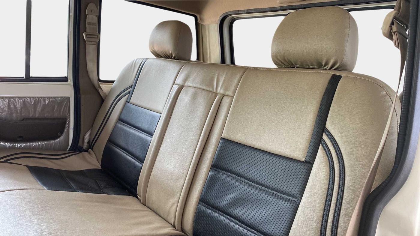 2022 Mahindra Bolero B6, Diesel, Manual, 28,686 km, Right Side Rear Door Cabin