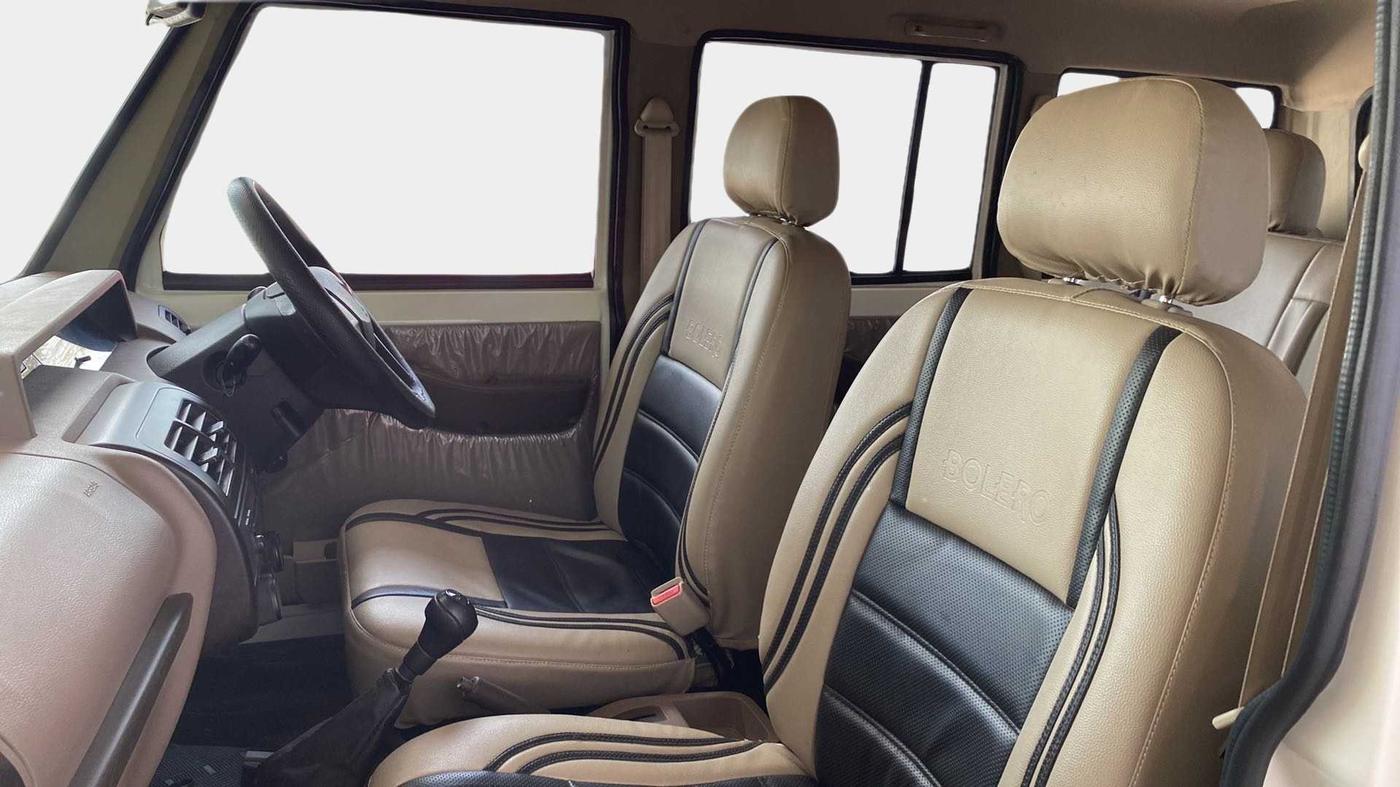 2022 Mahindra Bolero B6, Diesel, Manual, 28,686 km, Right Side Front Door Cabin