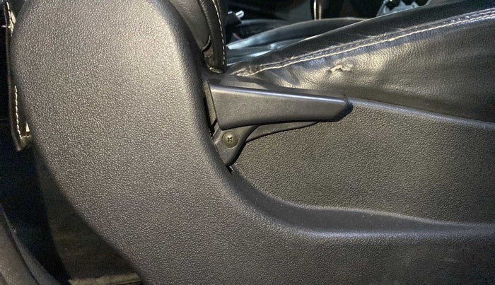 2017 Tata TIGOR XE DIESEL, Diesel, Manual, 45,033 km, Driver Side Adjustment Panel