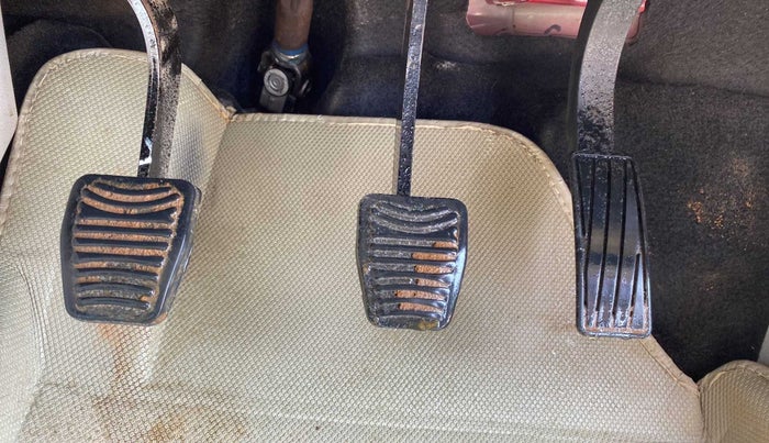 2019 Mahindra XUV300 W8 (O) 1.5 DIESEL, Diesel, Manual, 53,460 km, Pedals