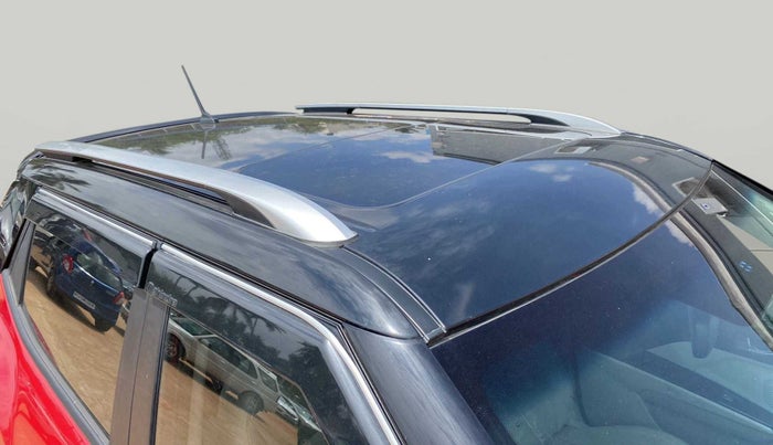2019 Mahindra XUV300 W8 (O) 1.5 DIESEL, Diesel, Manual, 53,460 km, Roof