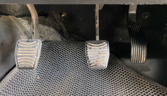 2021 Mahindra Thar LX D 4*4 MT HT, Diesel, Manual, 43,315 km, Pedals