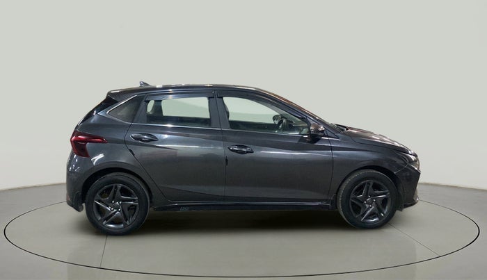 2022 Hyundai NEW I20 SPORTZ 1.2 MT, Petrol, Manual, 20,151 km, Right Side View