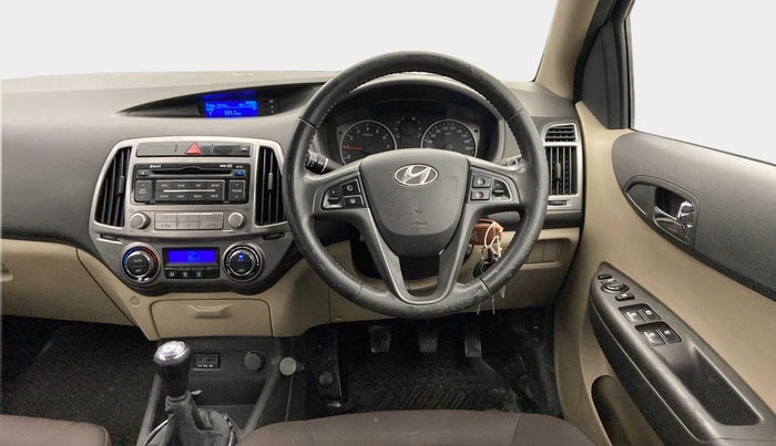 2013 Hyundai i20 SPORTZ 1.2, Petrol, Manual, 65,638 km, Steering Wheel Close Up