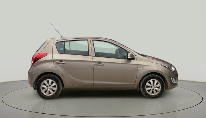 2013 Hyundai i20 SPORTZ 1.2, Petrol, Manual, 65,638 km, Right Side View