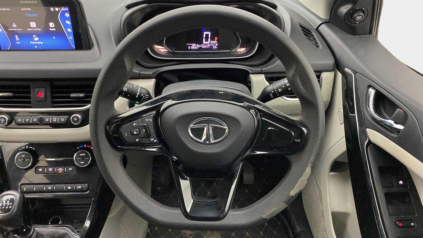 2021 Tata NEXON XZ PLUS PETROL, Petrol, Manual, 61,293 km, Steering Wheel Close Up