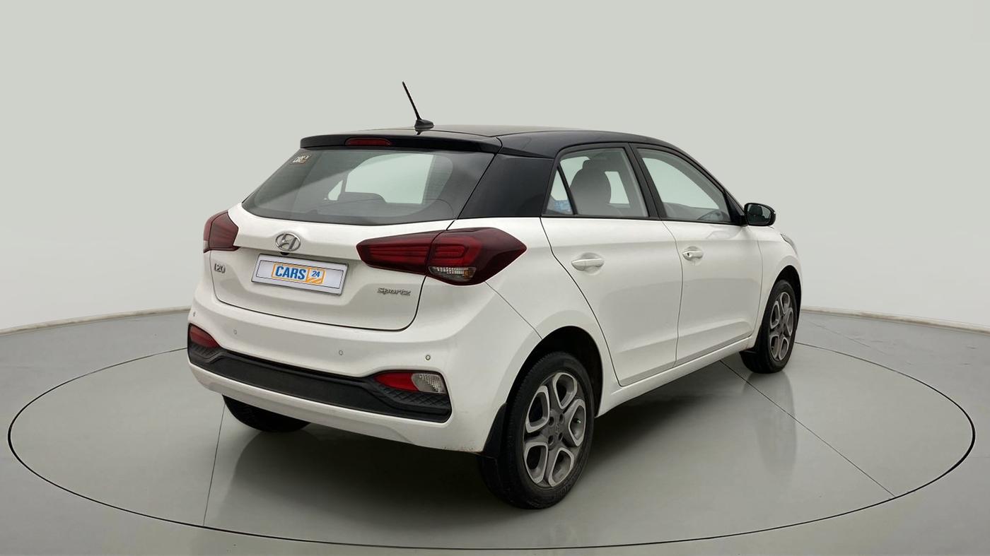2020 Hyundai Elite i20 SPORTZ PLUS 1.2 DUAL TONE, Petrol, Manual, 44,540 km, Right Back Diagonal