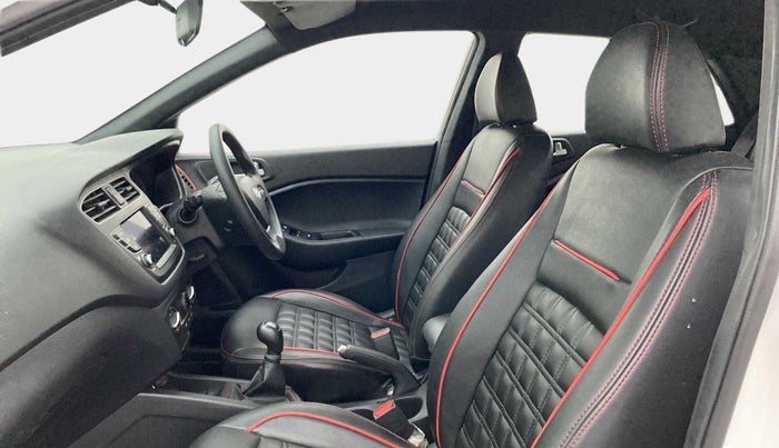 2020 Hyundai Elite i20 SPORTZ PLUS 1.2 DUAL TONE, Petrol, Manual, 44,540 km, Right Side Front Door Cabin