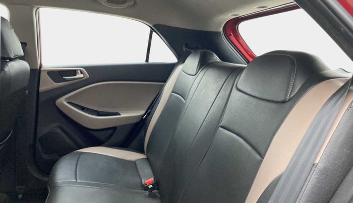 2020 Hyundai Elite i20 MAGNA PLUS 1.2, Petrol, Manual, 44,820 km, Right Side Rear Door Cabin