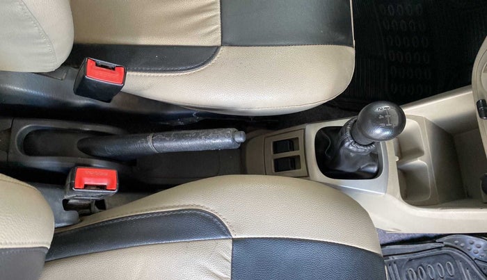 2015 Maruti Alto K10 VXI, Petrol, Manual, 68,589 km, Gear Lever