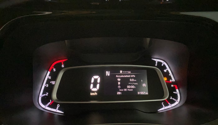 2023 KIA SONET HTX 1.5D IMT, Diesel, Manual, 31,539 km, Odometer Image