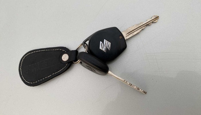 2019 Maruti S PRESSO VXI+, Petrol, Manual, 36,807 km, Key Close Up