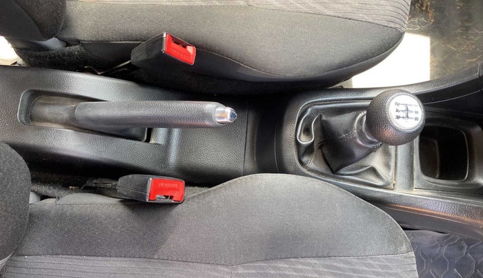 2016 Maruti Swift VXI, Petrol, Manual, 56,446 km, Gear Lever
