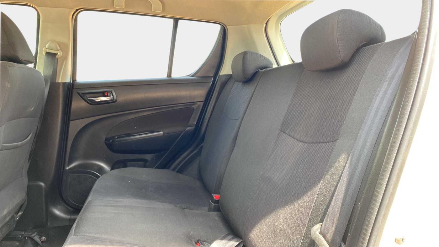 2016 Maruti Swift VXI, Petrol, Manual, 56,446 km, Right Side Rear Door Cabin