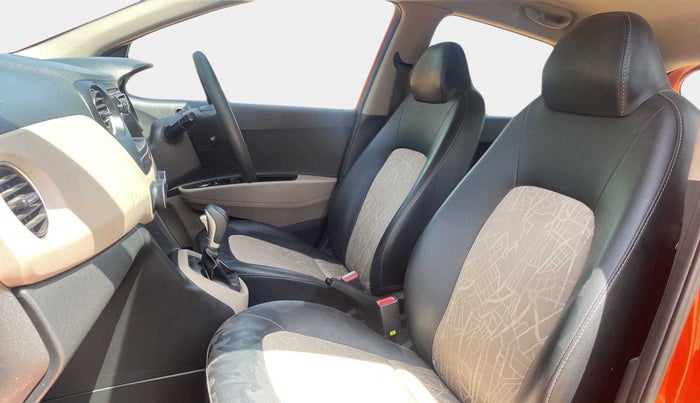 2017 Hyundai Grand i10 MAGNA AT 1.2 KAPPA VTVT, Petrol, Automatic, 25,423 km, Right Side Front Door Cabin