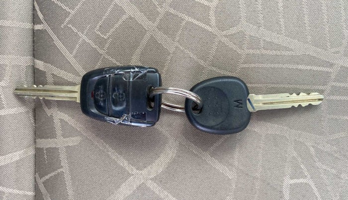 2017 Hyundai Grand i10 MAGNA AT 1.2 KAPPA VTVT, Petrol, Automatic, 25,423 km, Key Close Up