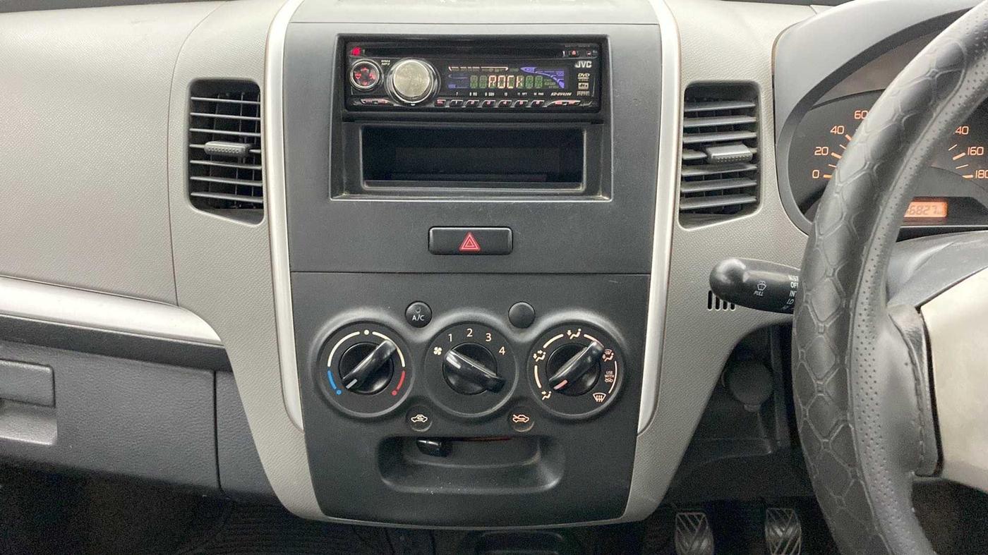 2012 Maruti Wagon R 1.0 LXI, Petrol, Manual, 76,901 km, Air Conditioner