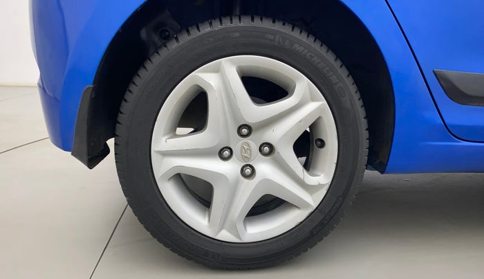 2017 Hyundai Elite i20 ASTA 1.2, Petrol, Manual, 35,342 km, Right Rear Wheel