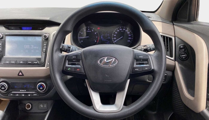 2016 Hyundai Creta SX PLUS 1.6 PETROL, Petrol, Manual, 76,040 km, Steering Wheel Close Up