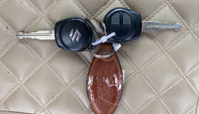 2018 Maruti Wagon R 1.0 VXI (O) AMT, Petrol, Automatic, 25,860 km, Key Close Up