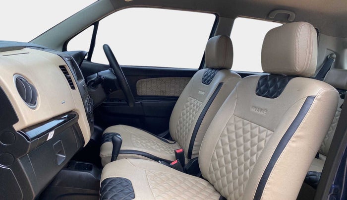 2018 Maruti Wagon R 1.0 VXI (O) AMT, Petrol, Automatic, 25,860 km, Right Side Front Door Cabin
