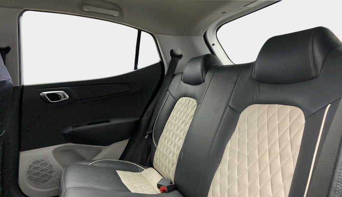 2022 Hyundai GRAND I10 NIOS SPORTZ U2 AMT 1.2 CRDI, Diesel, Automatic, 38,529 km, Right Side Rear Door Cabin