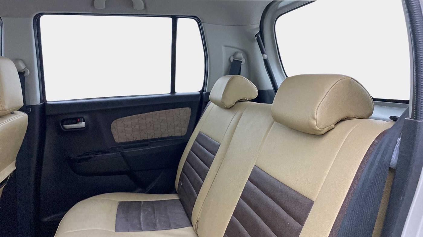 2017 Maruti Wagon R 1.0 VXI, Petrol, Manual, 62,172 km, Right Side Rear Door Cabin