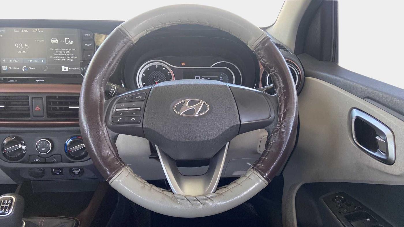 2022 Hyundai AURA SX 1.2, Petrol, Manual, 26,437 km, Steering Wheel Close Up