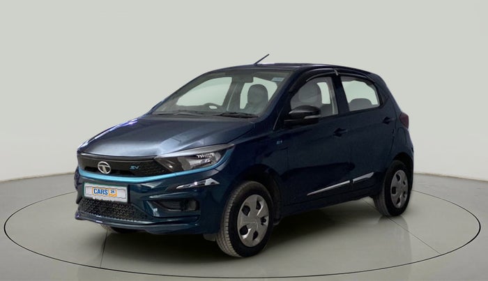 2023 Tata TIAGO EV XT LONG RANGE, Electric, Automatic, 10,817 km, Left Front Diagonal