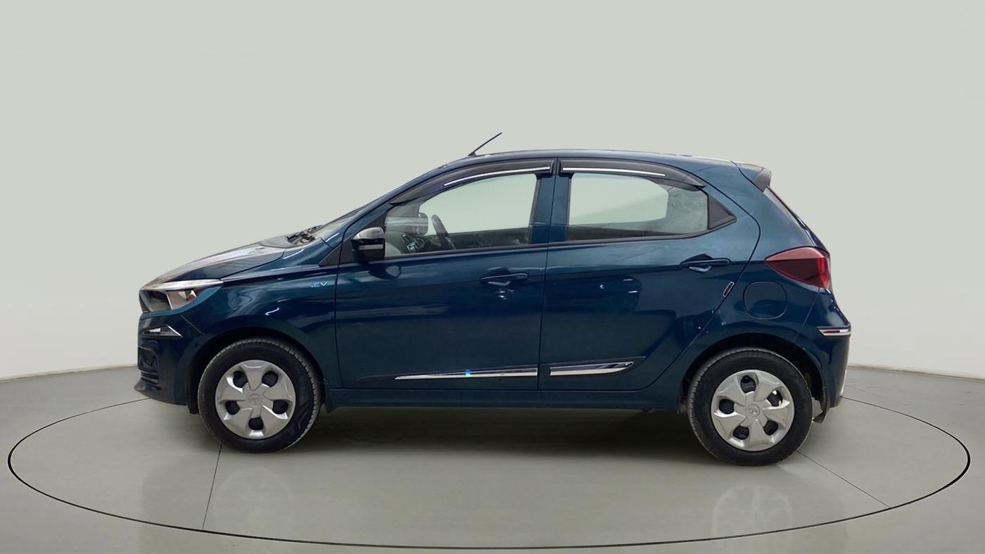 2023 Tata TIAGO EV XT LONG RANGE, Electric, Automatic, 10,817 km, Left Side