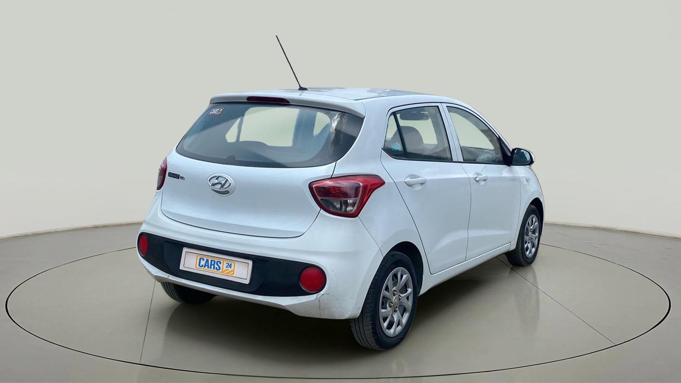 2018 Hyundai Grand i10 MAGNA 1.2 KAPPA VTVT, Petrol, Manual, 18,633 km, Right Back Diagonal