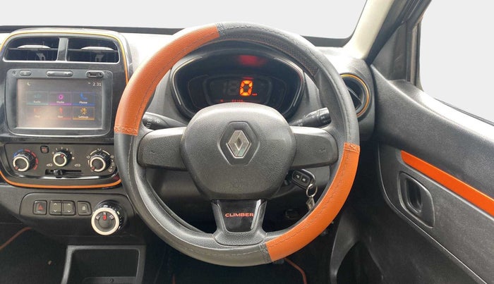 2017 Renault Kwid CLIMBER 1.0 AMT, Petrol, Automatic, 33,726 km, Steering Wheel Close Up