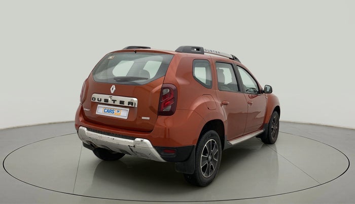 2016 Renault Duster 110 PS RXZ 4X2 AMT DIESEL, Diesel, Automatic, 1,01,629 km, Right Back Diagonal