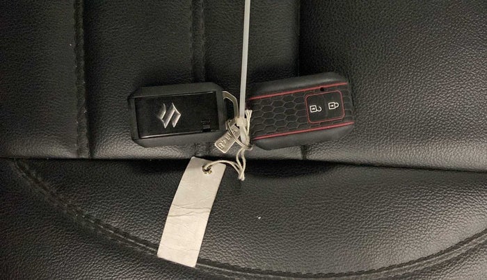 2020 Maruti Baleno ZETA PETROL 1.2, Petrol, Manual, 56,649 km, Key Close Up