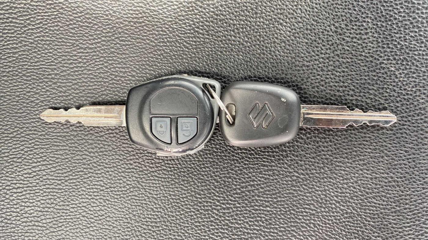 2023 Maruti Alto VXI PLUS, Petrol, Manual, 12,822 km, Key Close Up