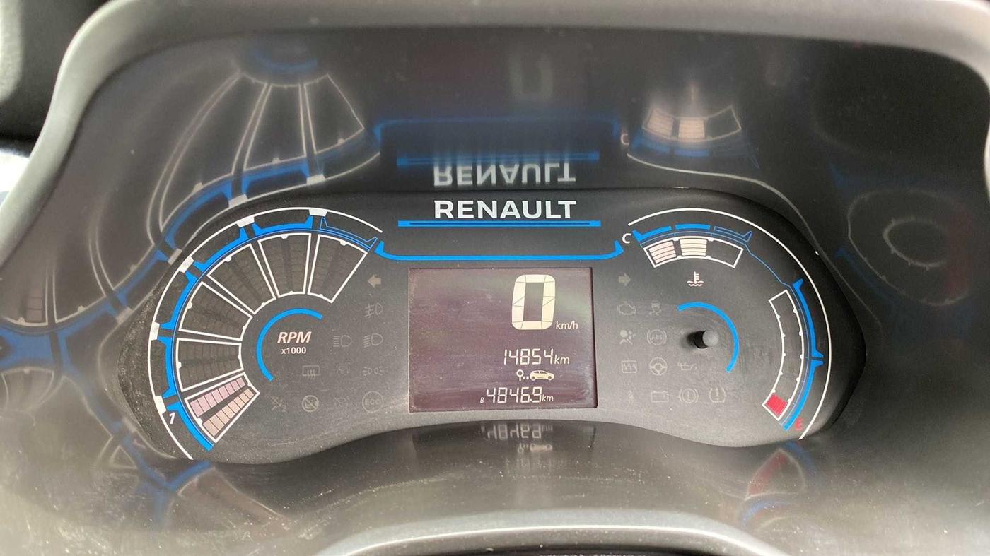 2021 Renault TRIBER RXL MT, Petrol, Manual, 14,940 km, Odometer Image