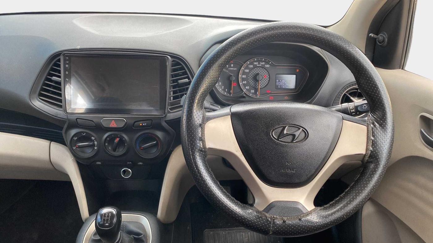 2019 Hyundai NEW SANTRO ERA EXECUTIVE, Petrol, Manual, 61,783 km, Steering Wheel Close Up