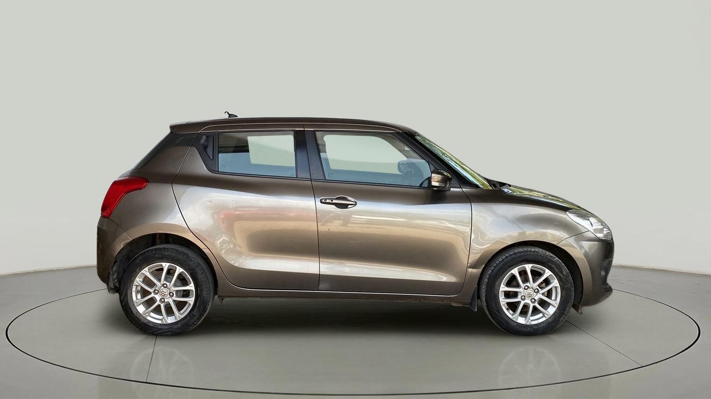 2018 Maruti Swift ZXI AMT, Petrol, Automatic, 40,285 km, Right Side View