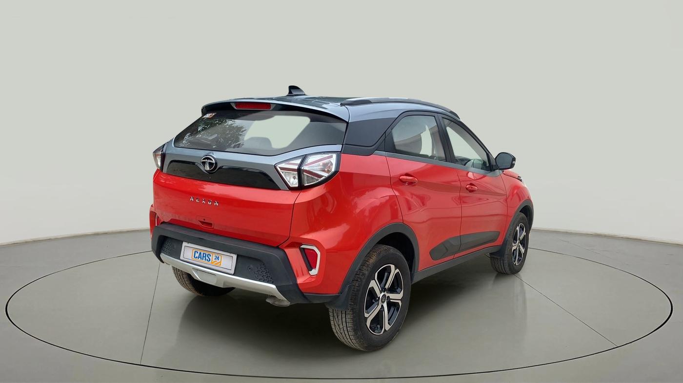 2023 Tata NEXON XZA PLUS SUNROOF DUAL TONE PETROL, Petrol, Automatic, 10,029 km, Right Back Diagonal