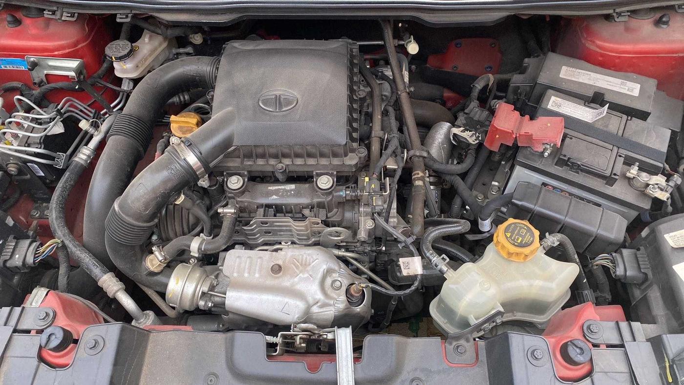2023 Tata NEXON XZA PLUS SUNROOF DUAL TONE PETROL, Petrol, Automatic, 10,029 km, Open Bonet